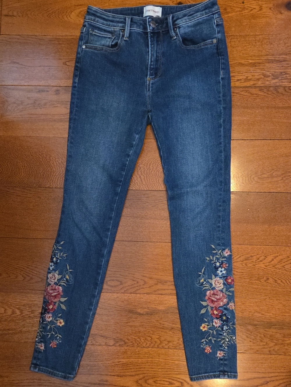 Driftwood Jackie Embroidered Skinny Jeans - Serenity 25